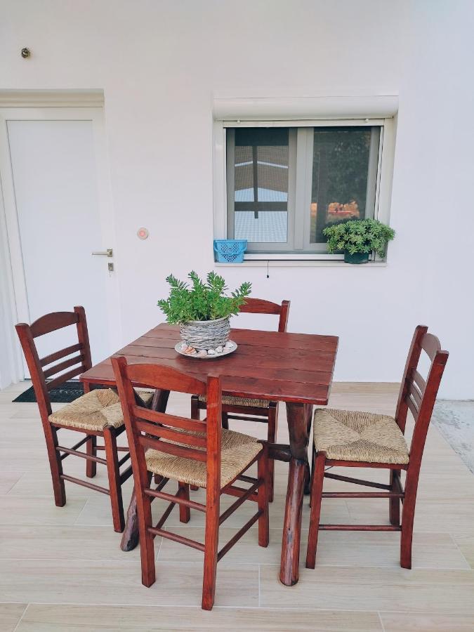 Achilleas Peaceful Place Apartment *