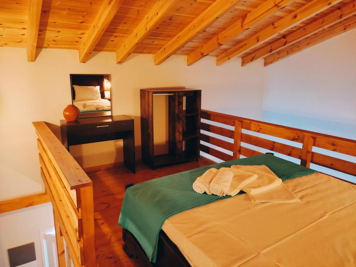 Achilleas Peaceful Place Apartment
